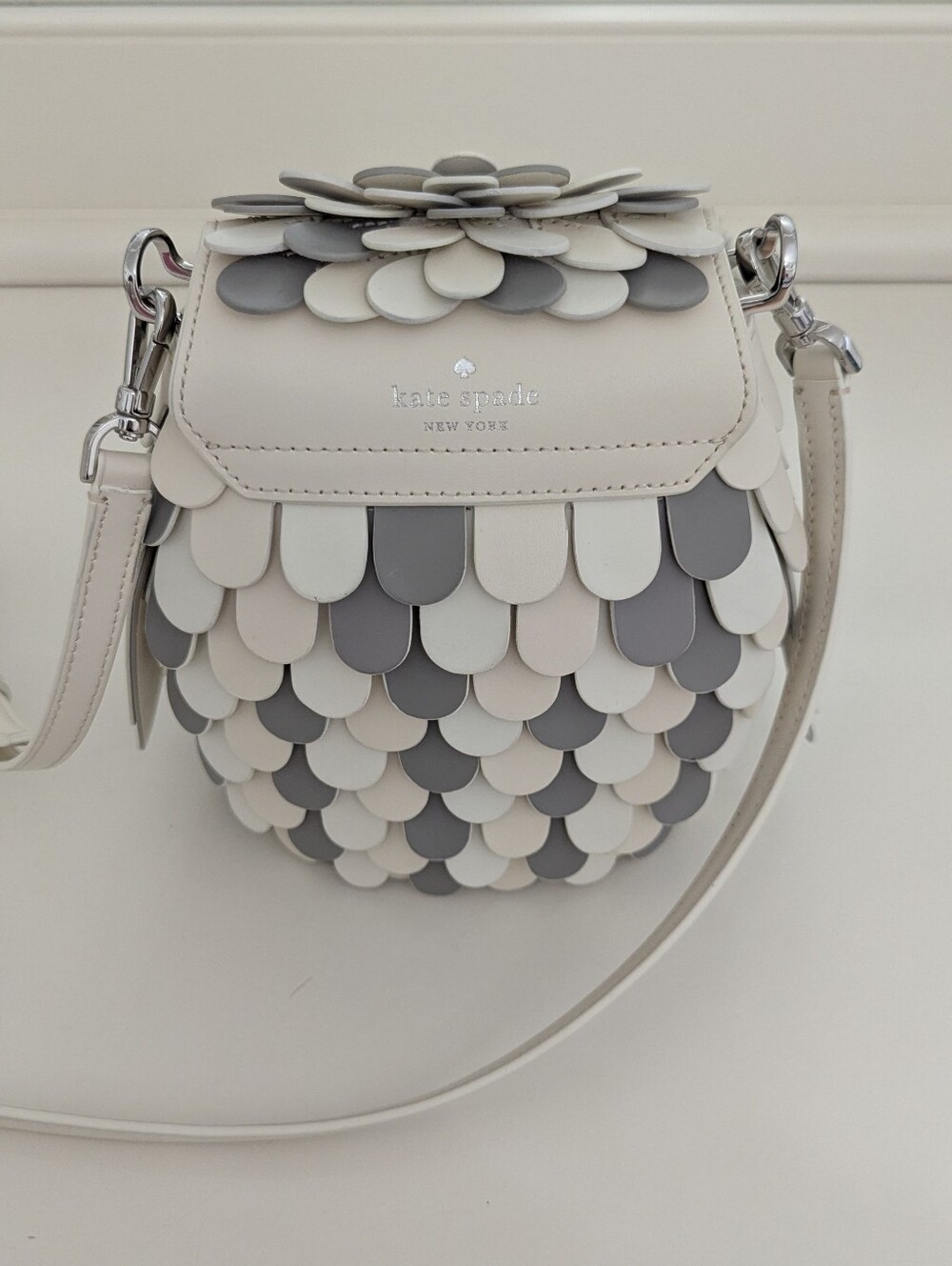 New? EXCELLENT Condition! Kate Spade New York Hoot 3D Owl Crossbody Bag - Picture 4 of 16